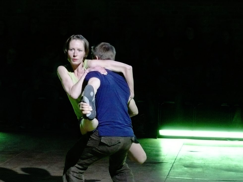 Image:  Brit Rodemund and Henrik Kaalund in Dansity's piece by Eva Villanueva, Pieter de Ruiter, 2010